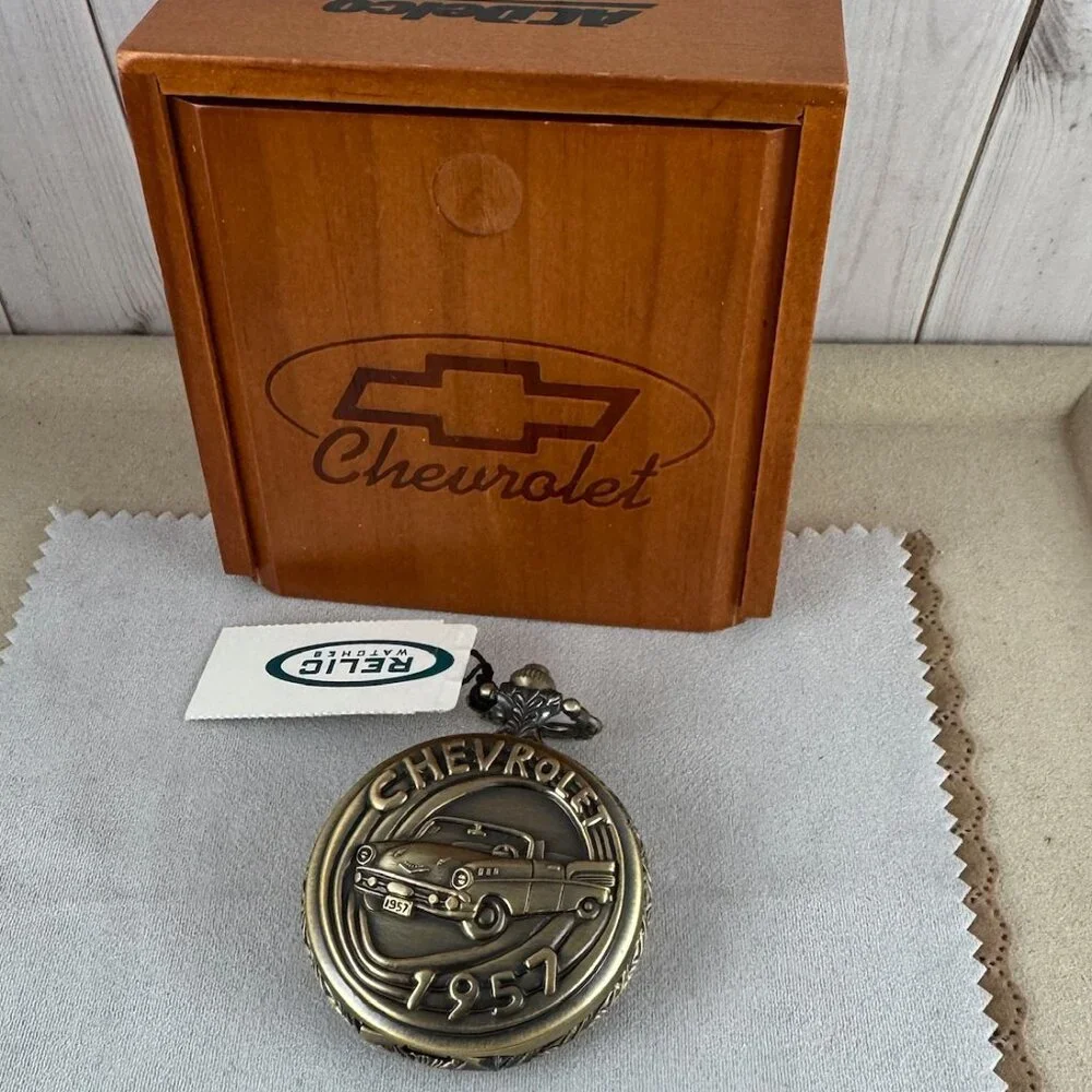 Vintage Relic Pocket Watch Chevrolet 1957 Chevy Collectable Pocket Watch W/Box - Picture 4 of 5